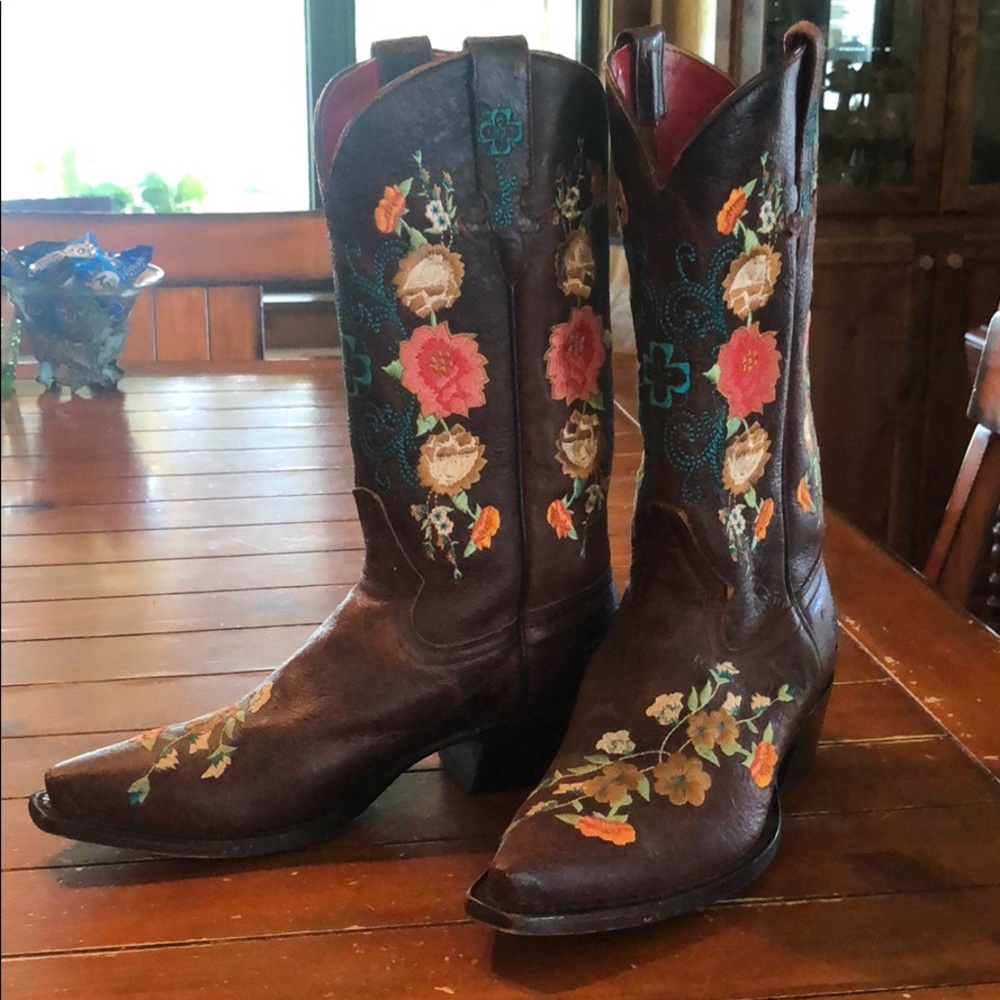 Women’s Cowboy Boots